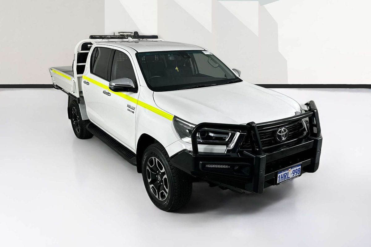 2022 Toyota HILUX SR5 (4x4) GUN126R 4X4