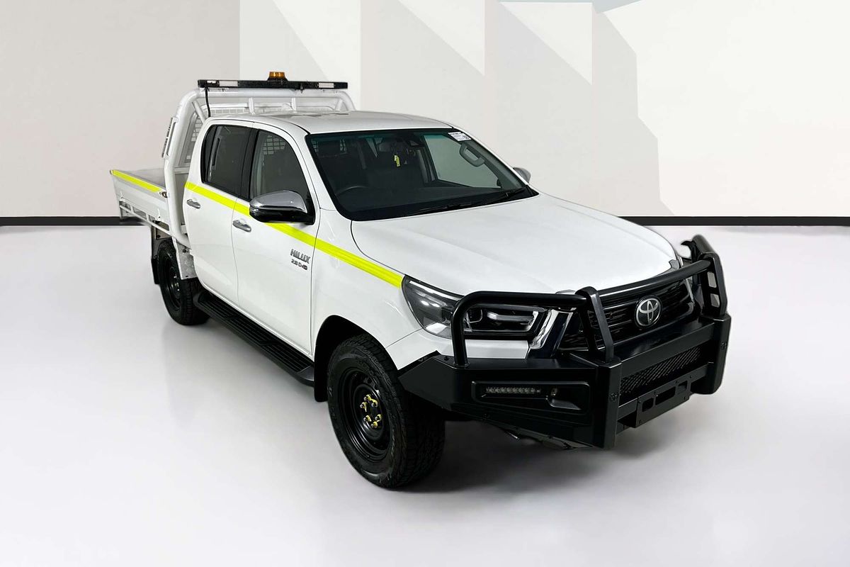 2021 Toyota HILUX SR5 (4x4) GUN126R FACELIFT 4X4