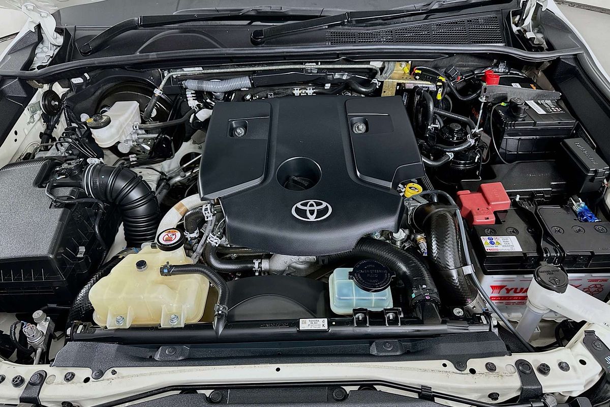 2022 Toyota Hilux SR (4x4) GUN126R 4X4