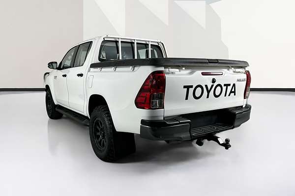 2019 Toyota HILUX SR (4x4) GUN126R MY19 4X4