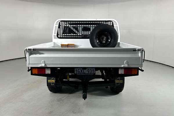 2019 Toyota HILUX SR (4x4) GUN126R MY19 UPGRADE 4X4