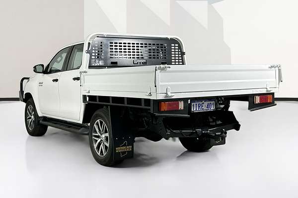 2019 Toyota HILUX SR (4x4) GUN126R MY19 4X4