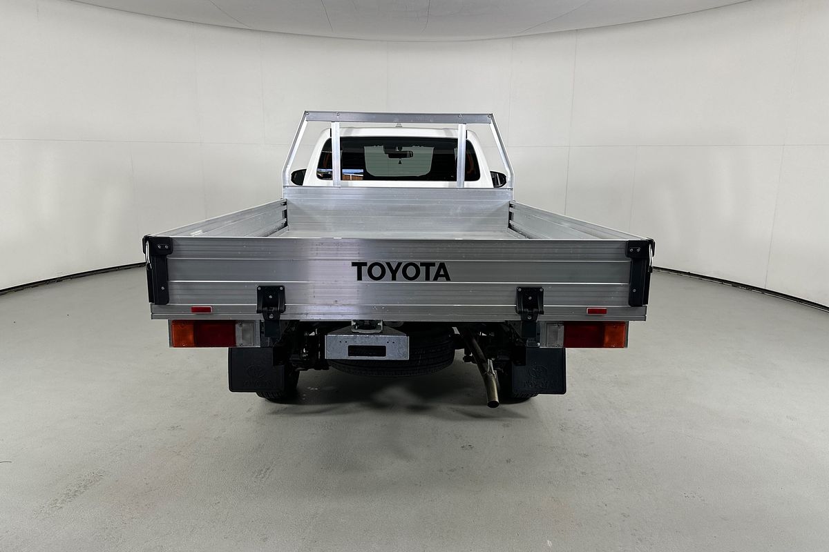 2025 Toyota HILUX Workmate TGN121R REAR WHEEL DRIVE