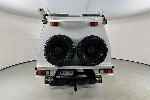2018 Toyota HILUX SR (4x4) GUN126R MY17 4X4
