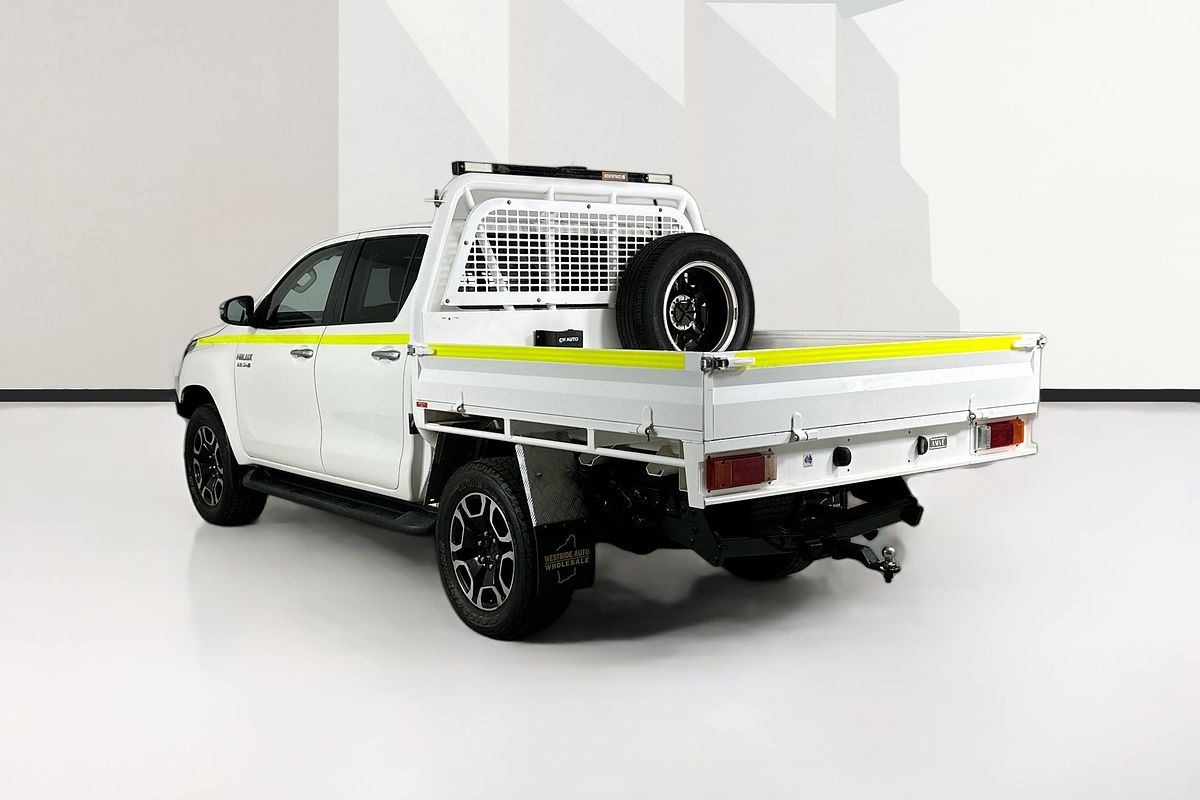 2021 Toyota HILUX SR5 (4x4) GUN126R FACELIFT 4X4