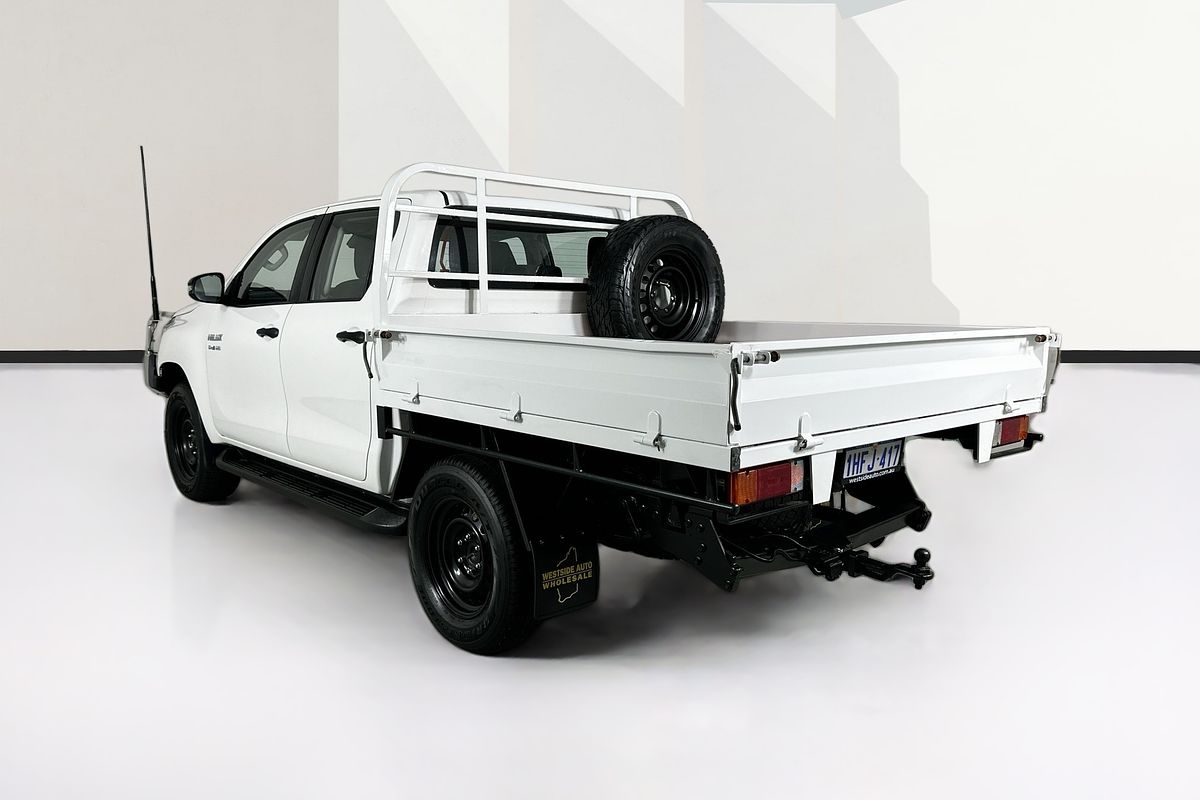 2020 Toyota HILUX SR (4x4) GUN126R FACELIFT 4X4