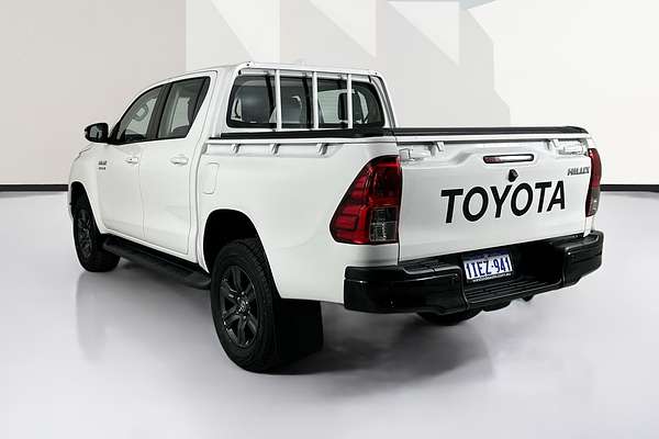 2024 Toyota HILUX SR 48V (4x4) GUN126R 4X4