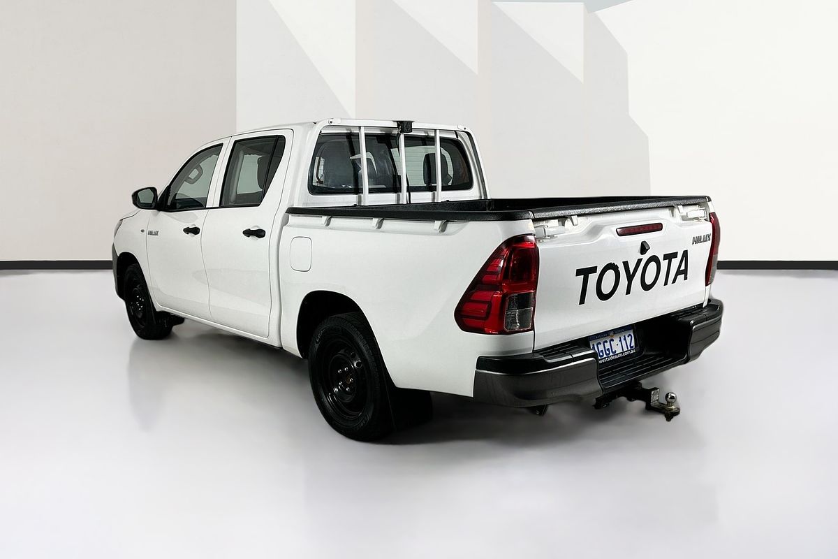 2017 Toyota HILUX WORKMATE GUN122R REAR WHEEL DRIVE