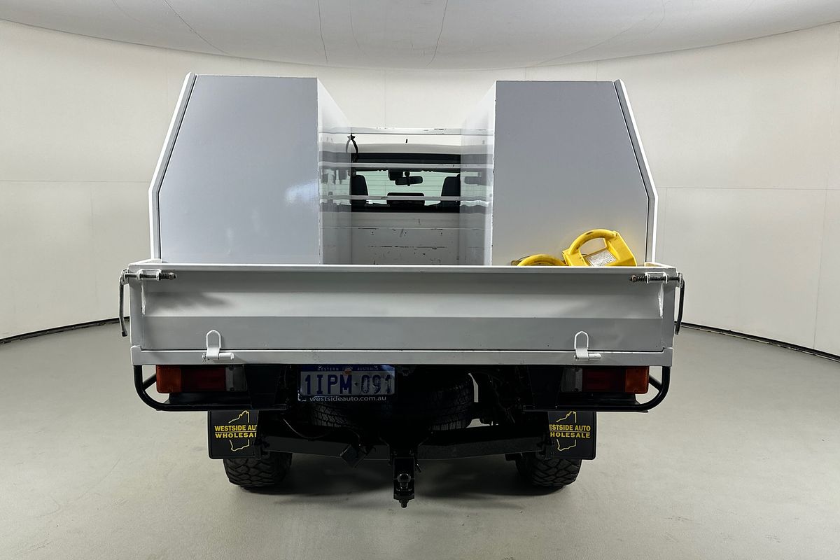 2020 Toyota HILUX SR (4x4) GUN126R FACELIFT 4X4