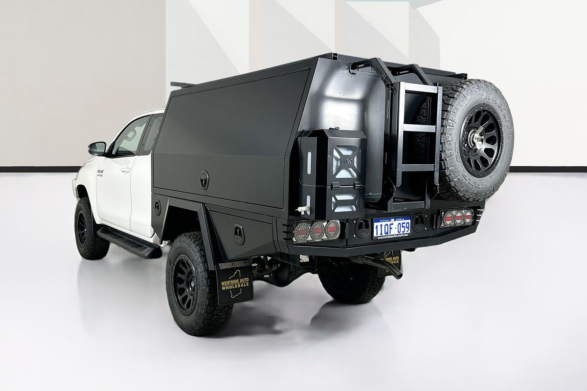 2023 Toyota HILUX SR (4x4) GUN126R 4X4