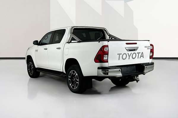 2021 Toyota HILUX SR5+ (4x4) GUN126R FACELIFT 4X4