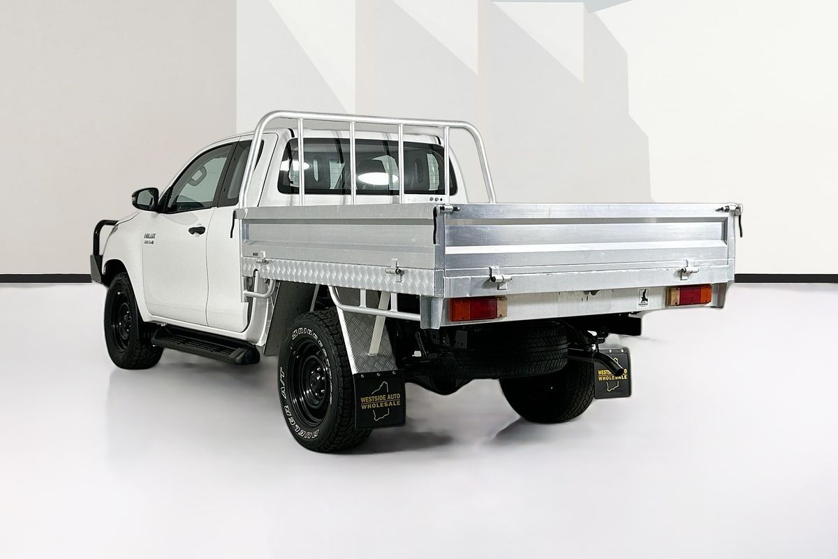 2018 Toyota Hilux SR (4x4) GUN126R MY19 4X4