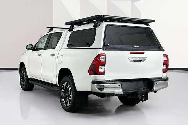 2020 Toyota HILUX SR5 (4x4) GUN126R FACELIFT 4X4