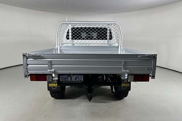 2020 Toyota HILUX SR (4x4) GUN126R FACELIFT 4X4