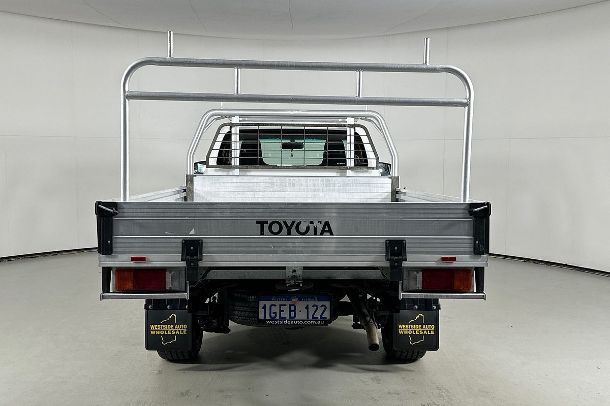 2016 Toyota Hilux WORKMATE GUN122R REAR WHEEL DRIVE