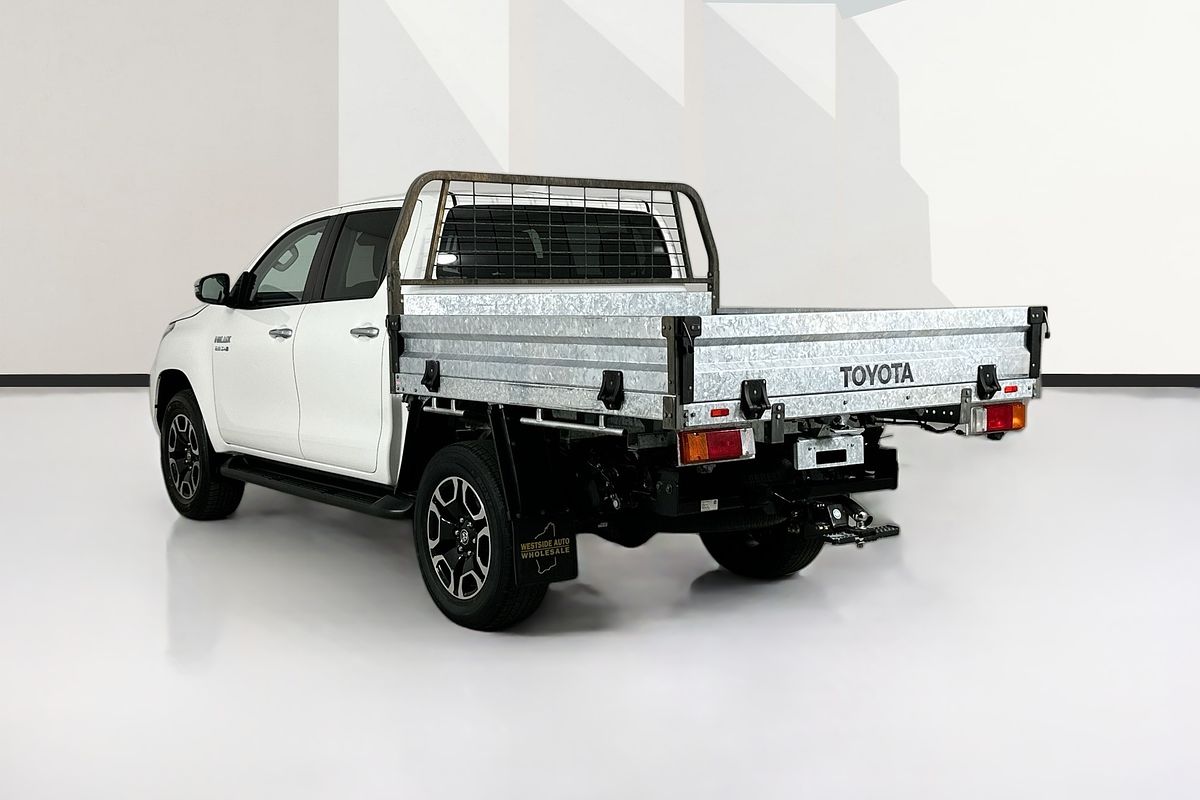 2021 Toyota HILUX SR5 (4x4) GUN126R FACELIFT 4X4