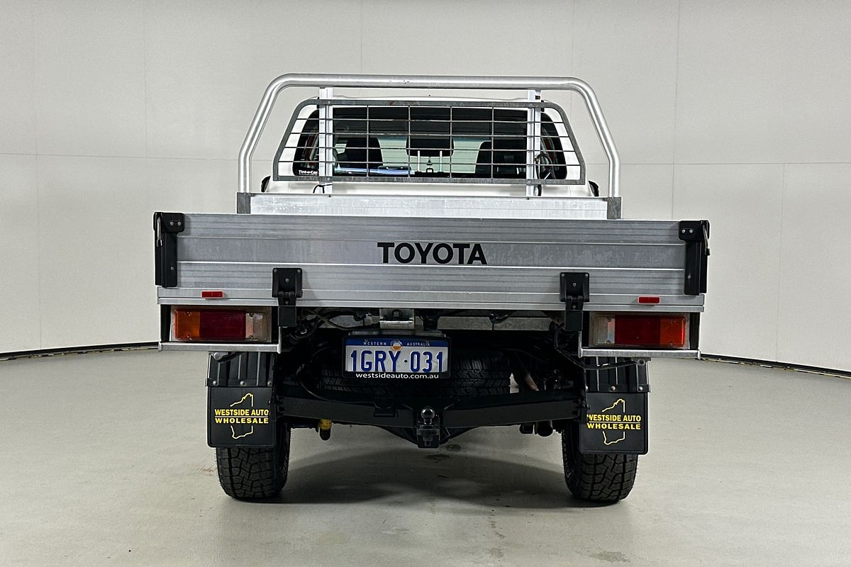 2019 Toyota HILUX SR (4x4) GUN126R MY19 UPGRADE 4X4