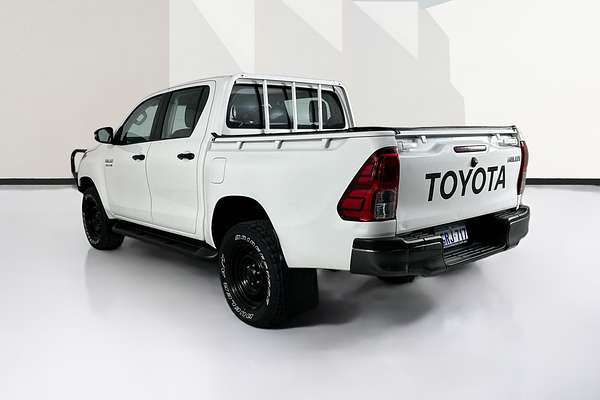 2018 Toyota HILUX SR (4x4) GUN126R MY19 4X4