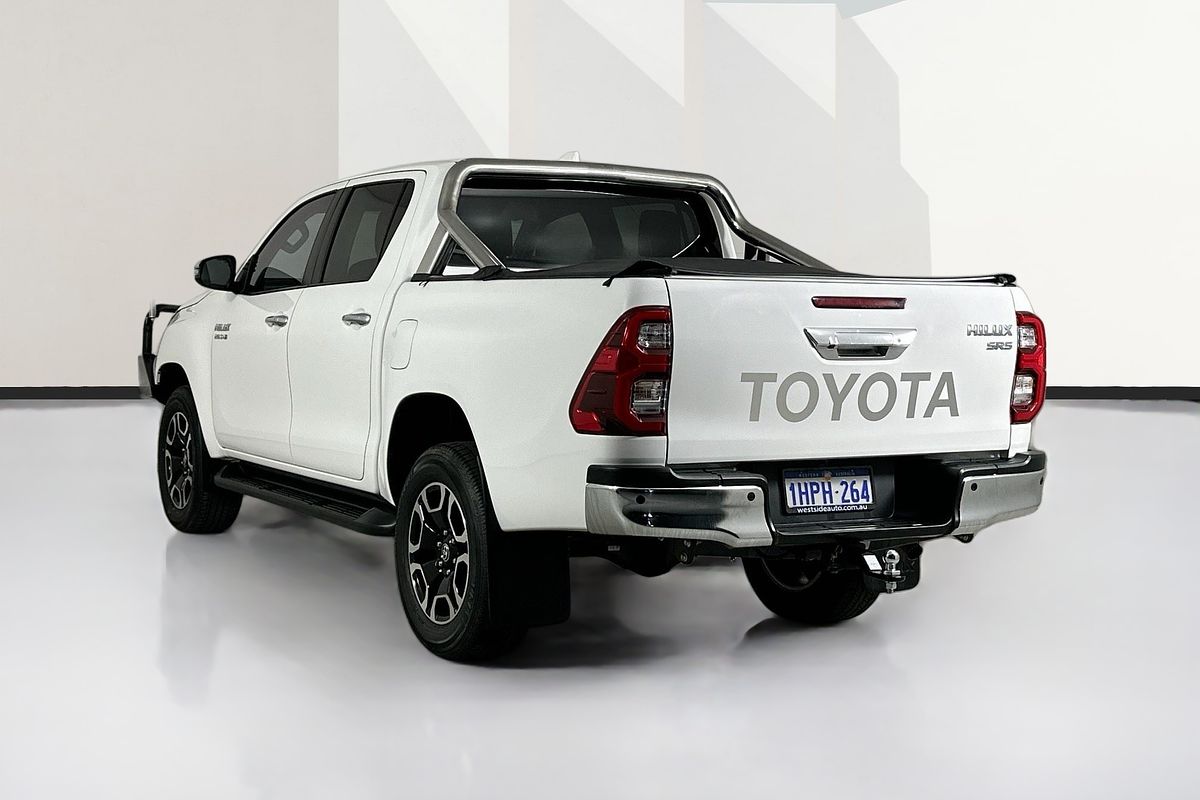 2022 Toyota HILUX SR5 (4x4) GUN126R 4X4