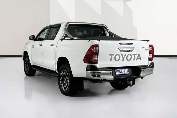 2022 Toyota HILUX SR5 (4x4) GUN126R 4X4