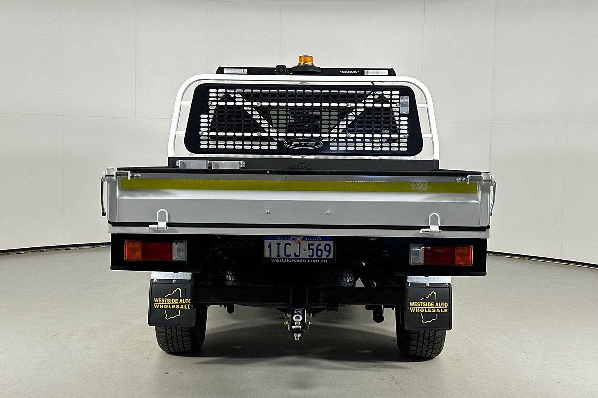 2023 Toyota HILUX SR (4x4) STEEL WHEELS GUN126R 4X4