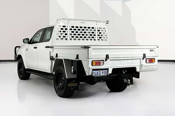 2017 Toyota HILUX SR (4x4) GUN126R 4X4