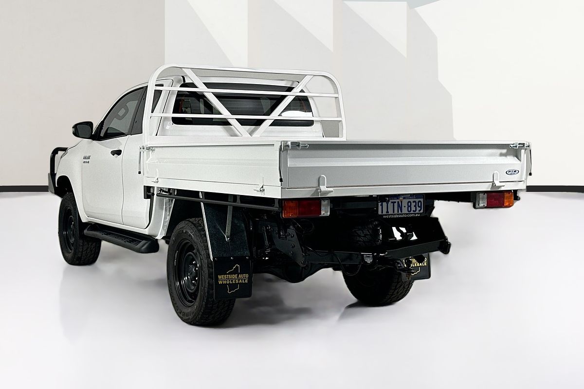 2020 Toyota Hilux SR (4x4) GUN126R FACELIFT 4X4
