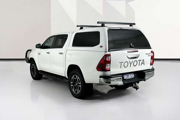 2021 Toyota HILUX SR5 (4x4) GUN126R 4X4