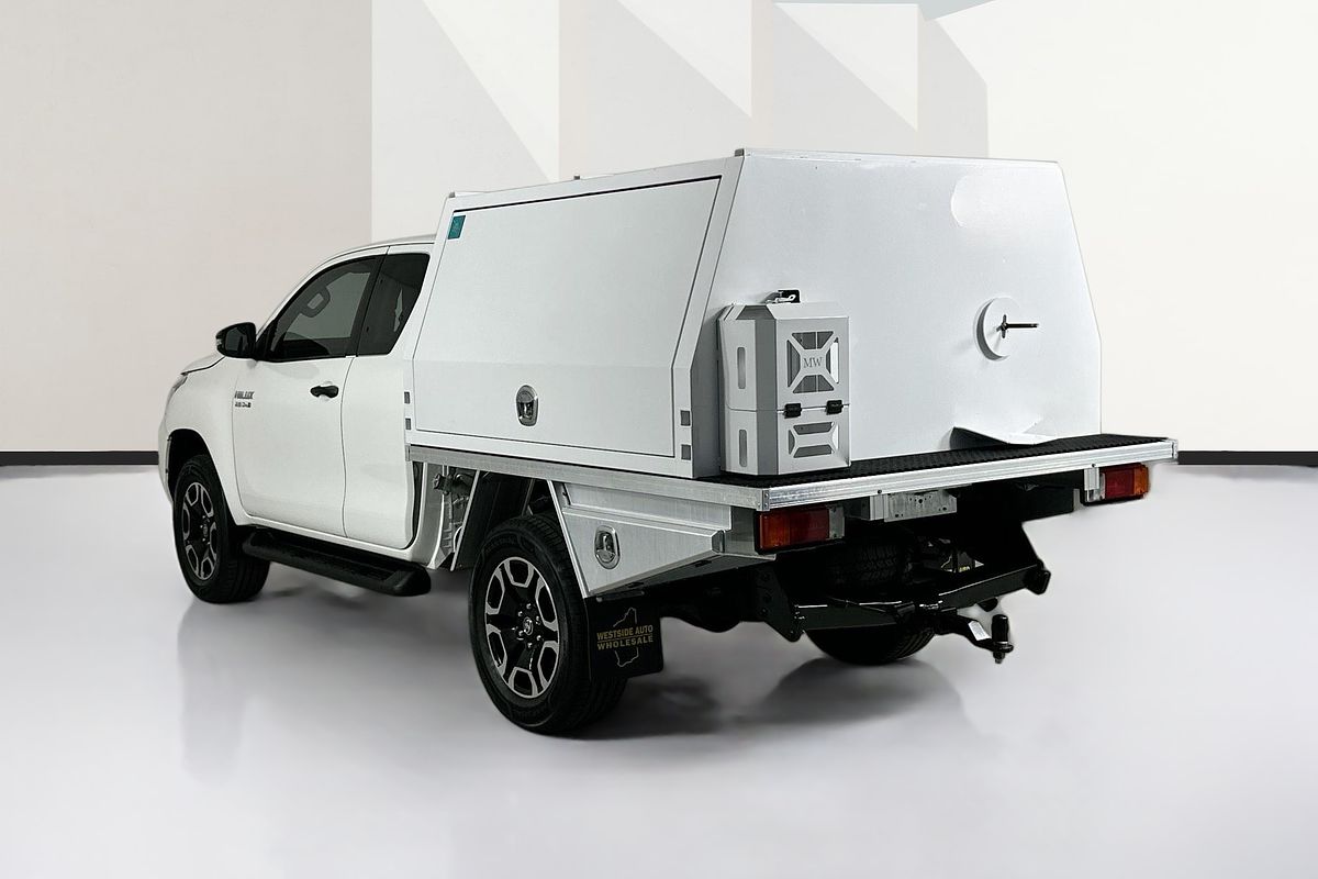 2021 Toyota HILUX SR (4x4) GUN126R 4X4