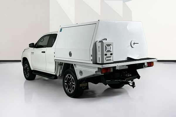 2021 Toyota HILUX SR (4x4) GUN126R 4X4