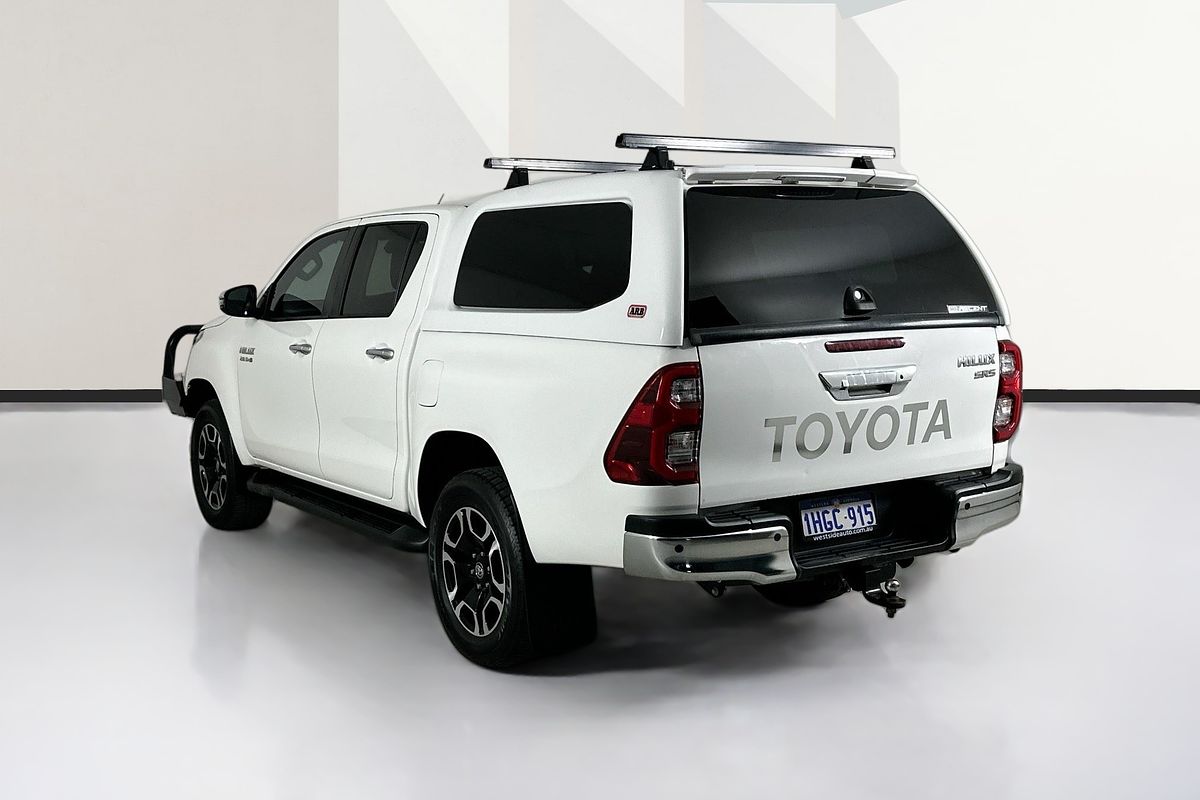 2021 Toyota HILUX SR5 (4x4) GUN126R FACELIFT 4X4