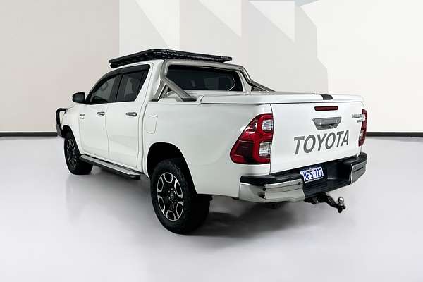 2021 Toyota HILUX SR5 (4x4) GUN126R 4X4
