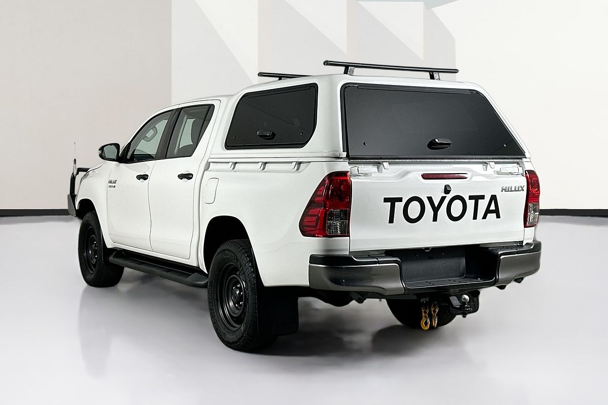2020 Toyota HILUX SR (4x4) GUN126R FACELIFT 4X4