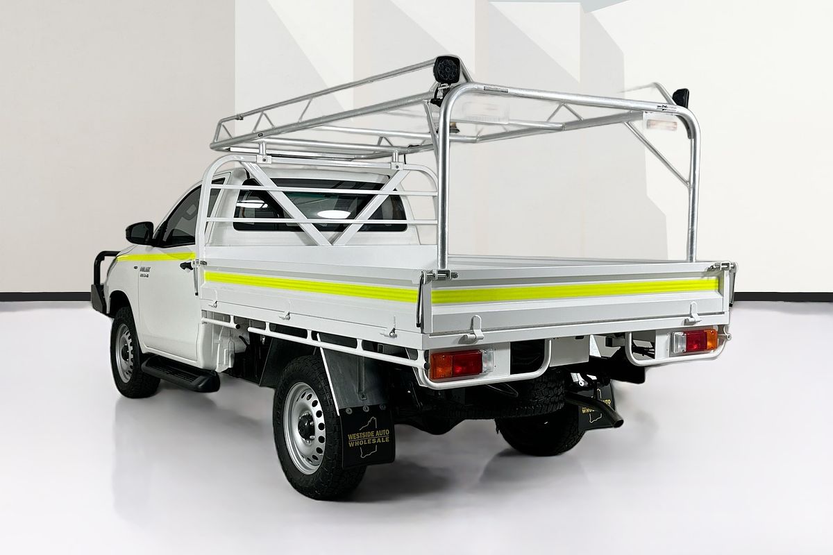 2021 Toyota HILUX SR (4x4) GUN126R 4X4