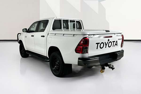 2018 Toyota HILUX SR (4x4) GUN126R MY17 4X4