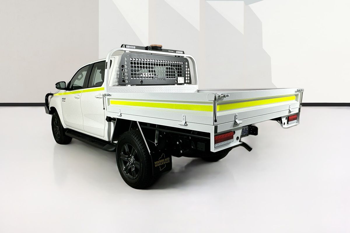 2025 Toyota HILUX SR (4x4) GUN126R RC 4X4