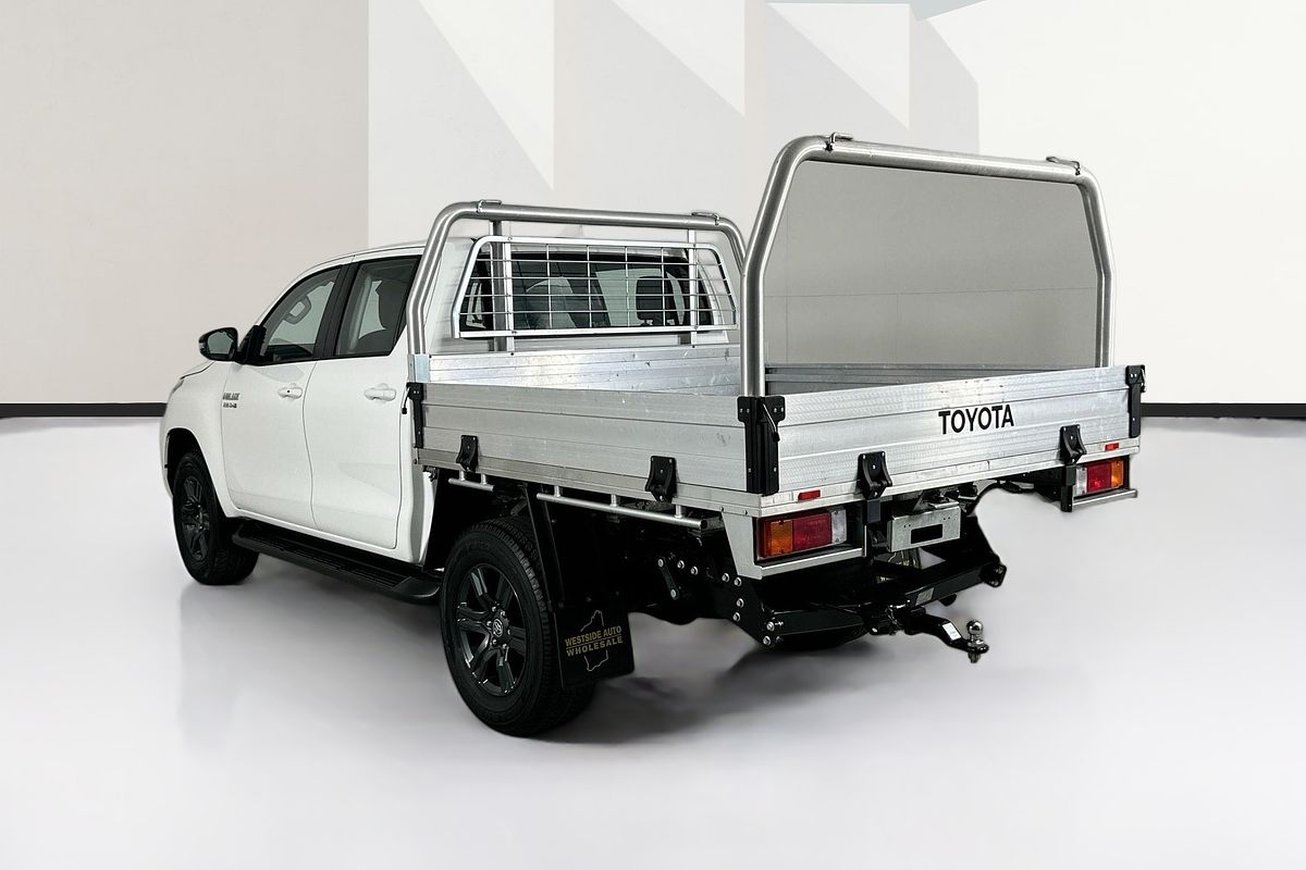 2024 Toyota HILUX SR 48V (4x4) GUN126R 4X4
