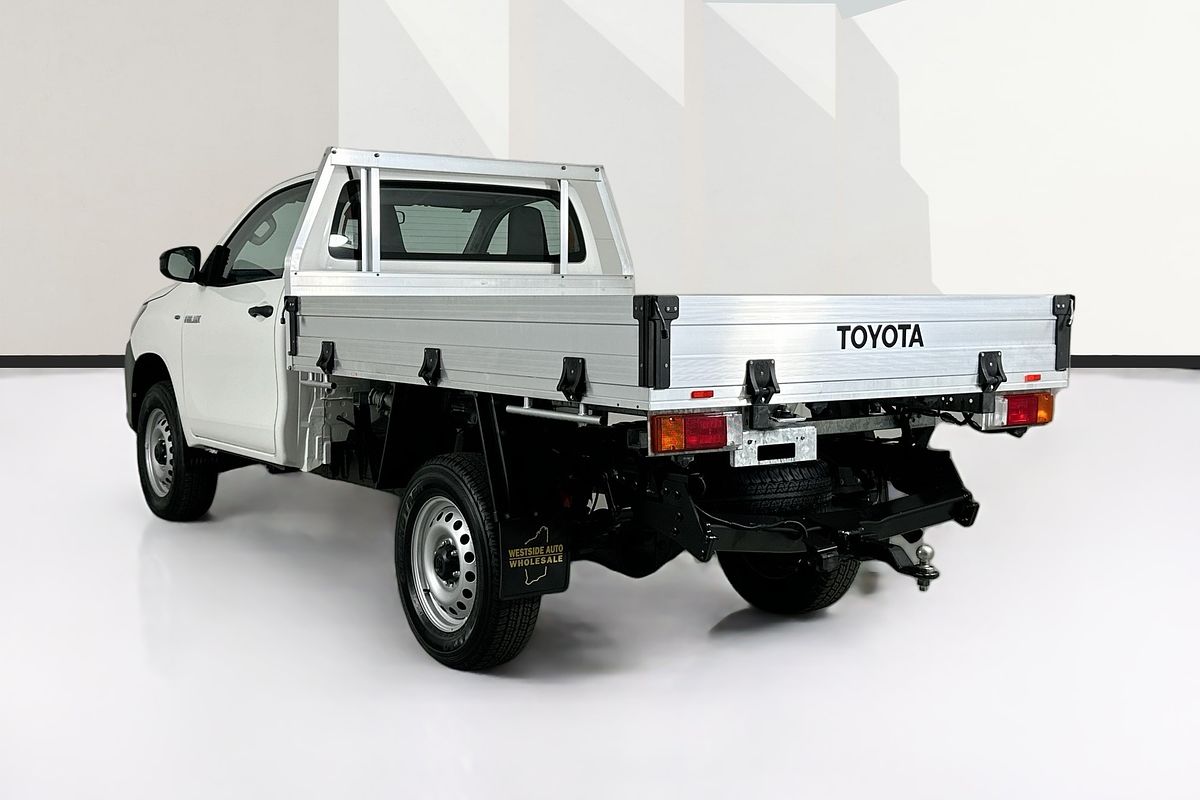 2020 Toyota HILUX WORKMATE HI-RIDER GUN135R FACELIFT 4x2