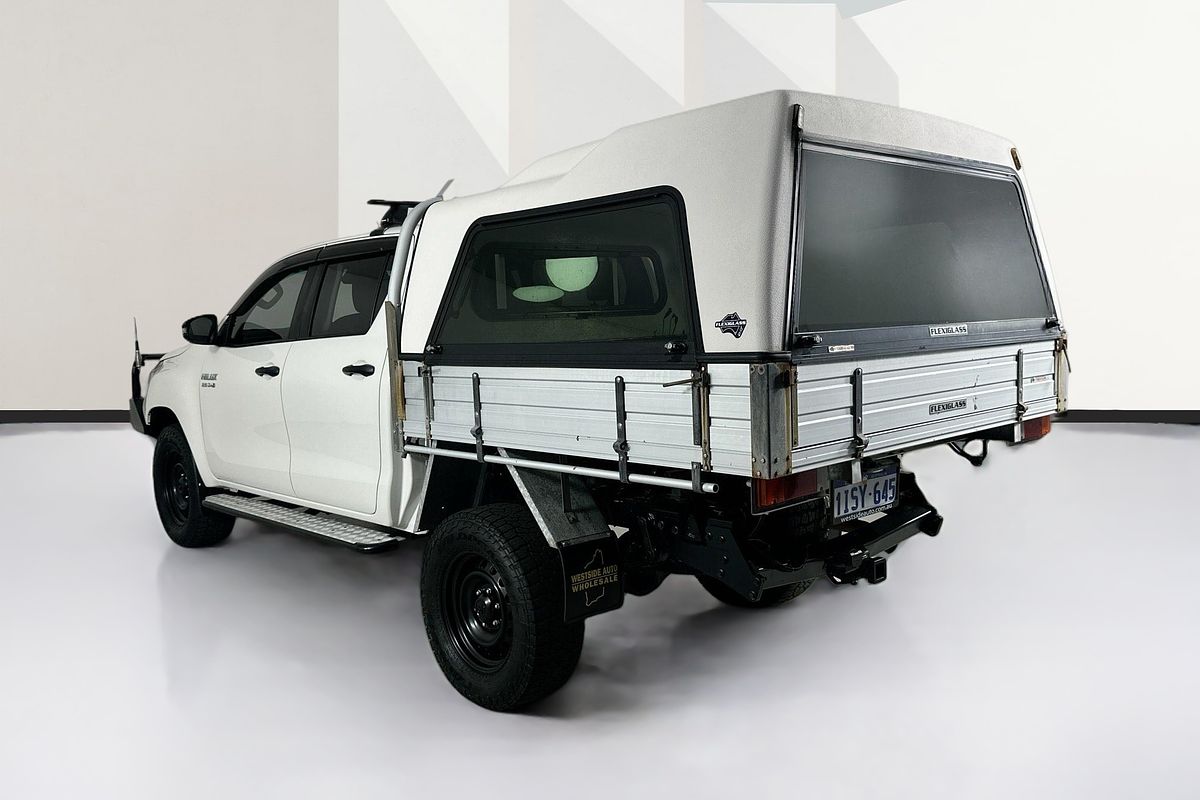 2020 Toyota HILUX SR (4x4) GUN126R FACELIFT 4X4