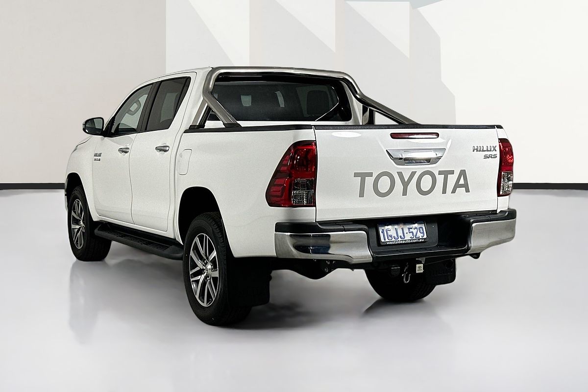 2017 Toyota HILUX SR5 (4x4) GUN126R 4X4
