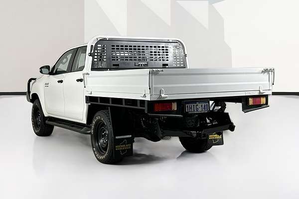 2021 Toyota HILUX SR (4x4) GUN126R 4X4