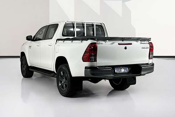 2022 Toyota HILUX SR (4x4) GUN126R 4X4