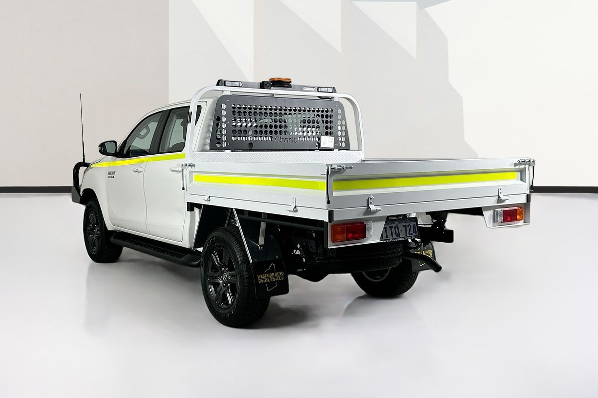 2025 Toyota HILUX SR 48V (4x4) GUN126R RC 4X4