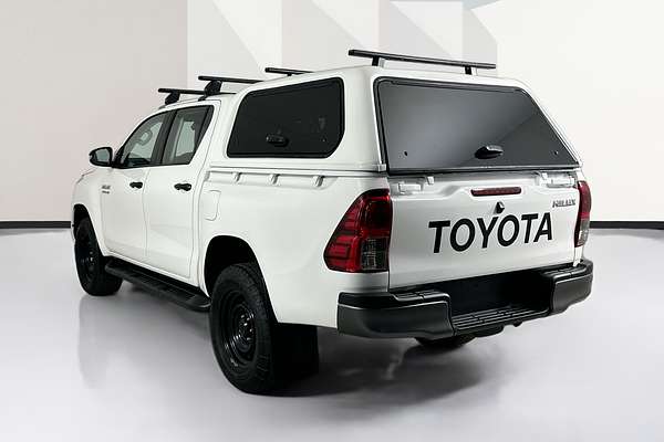2021 Toyota HILUX SR (4x4) GUN126R FACELIFT 4X4