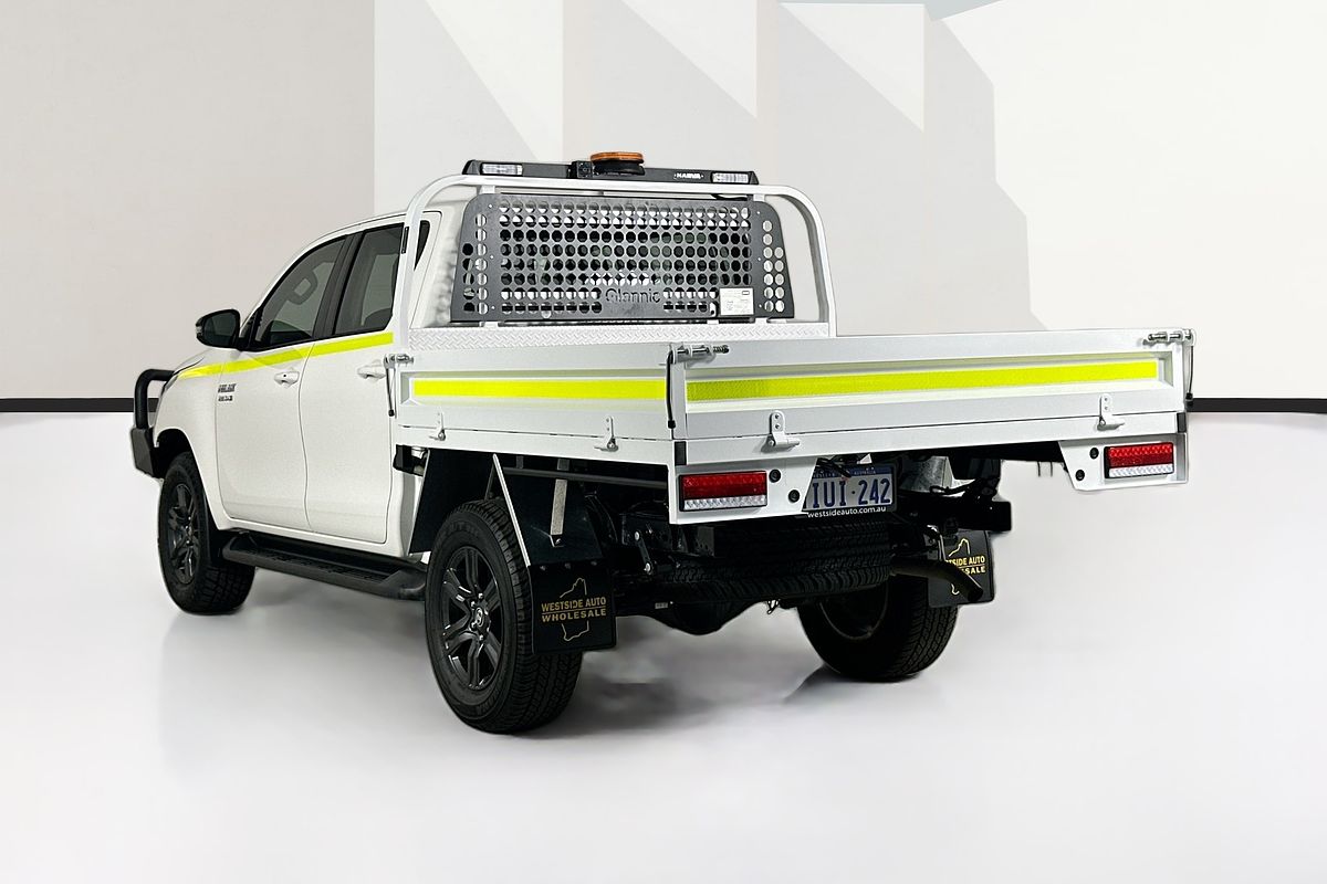 2024 Toyota HILUX SR 48V (4x4) GUN126R 4X4