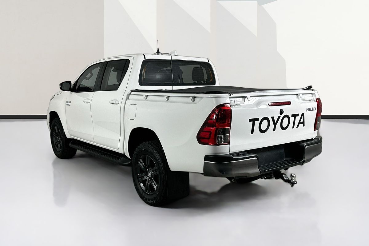 2022 Toyota HILUX SR (4x4) GUN126R 4X4