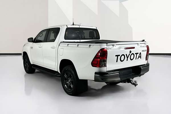 2022 Toyota HILUX SR (4x4) GUN126R 4X4