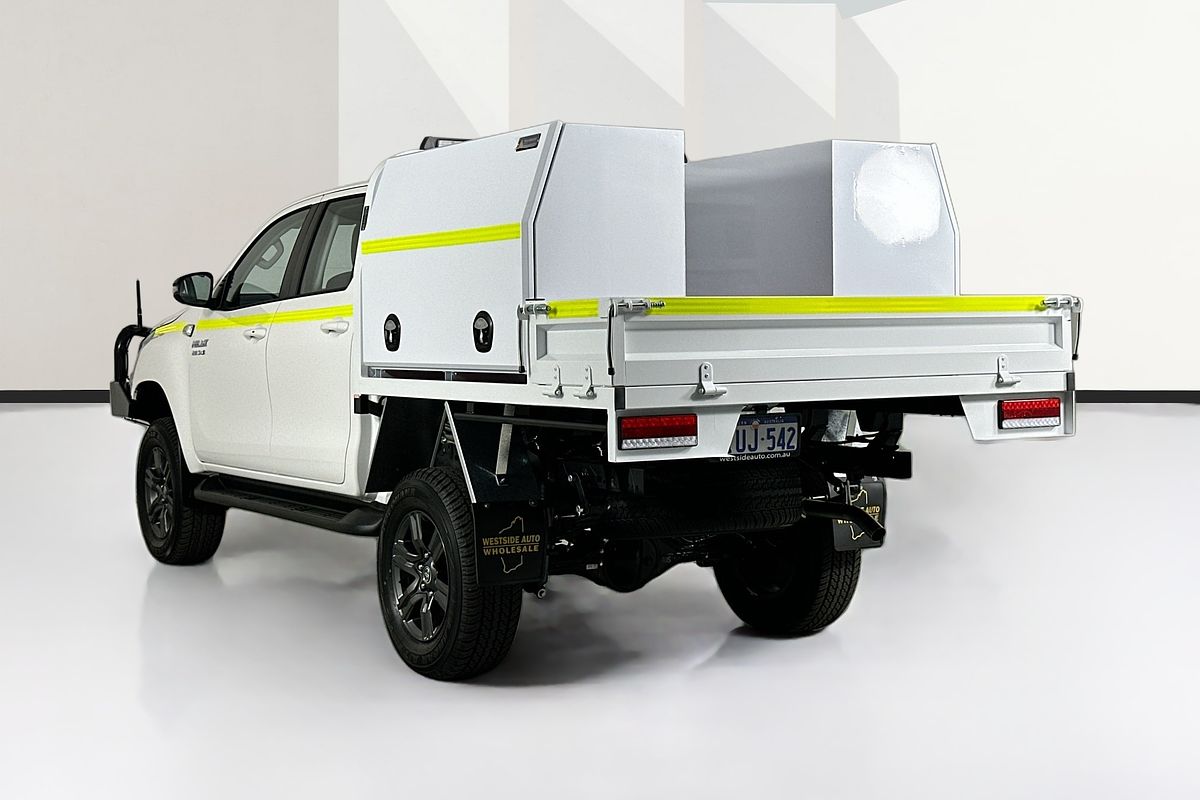 2025 Toyota HILUX SR 48V (4x4) GUN126R RC 4X4