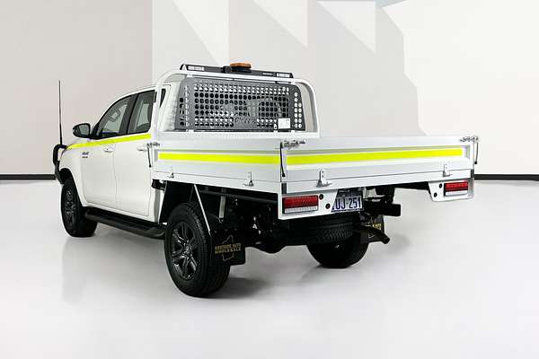 2025 Toyota HILUX SR 48V (4x4) GUN126R RC 4X4