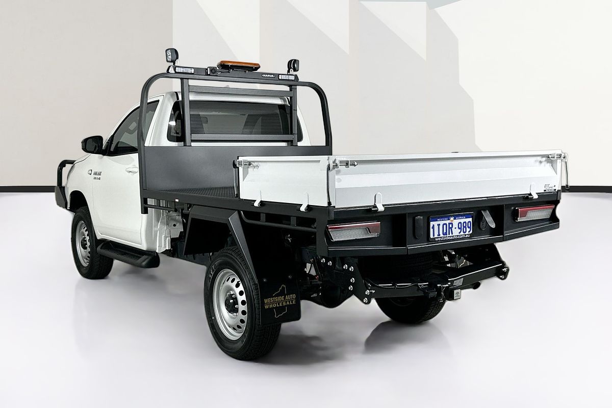 2025 Toyota HILUX SR (4x4) GUN126R RC 4X4
